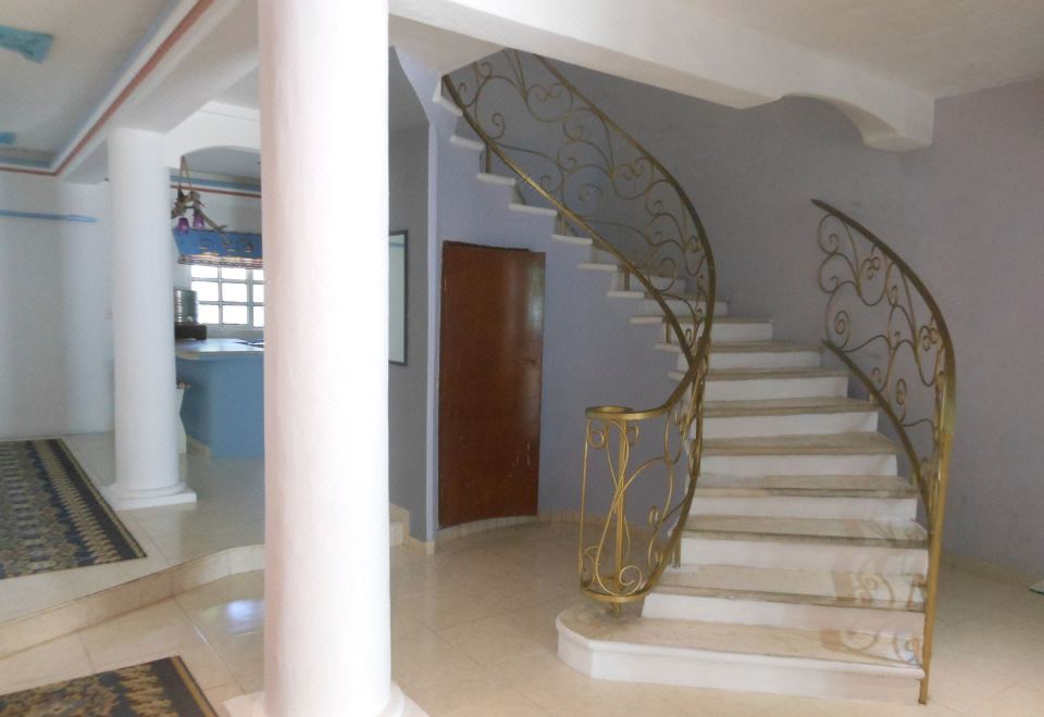 Hotel Whole House to Your Self Now Swimming Pool, Public Areas, Public Areas
