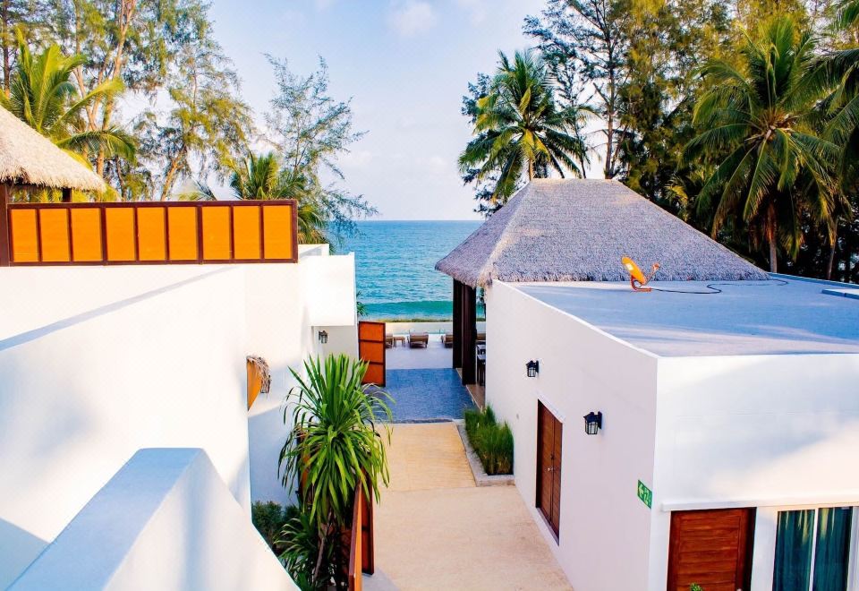 Hotel Resto Sea Resort - Baan Krut, Exterior, Hotel Exterior
