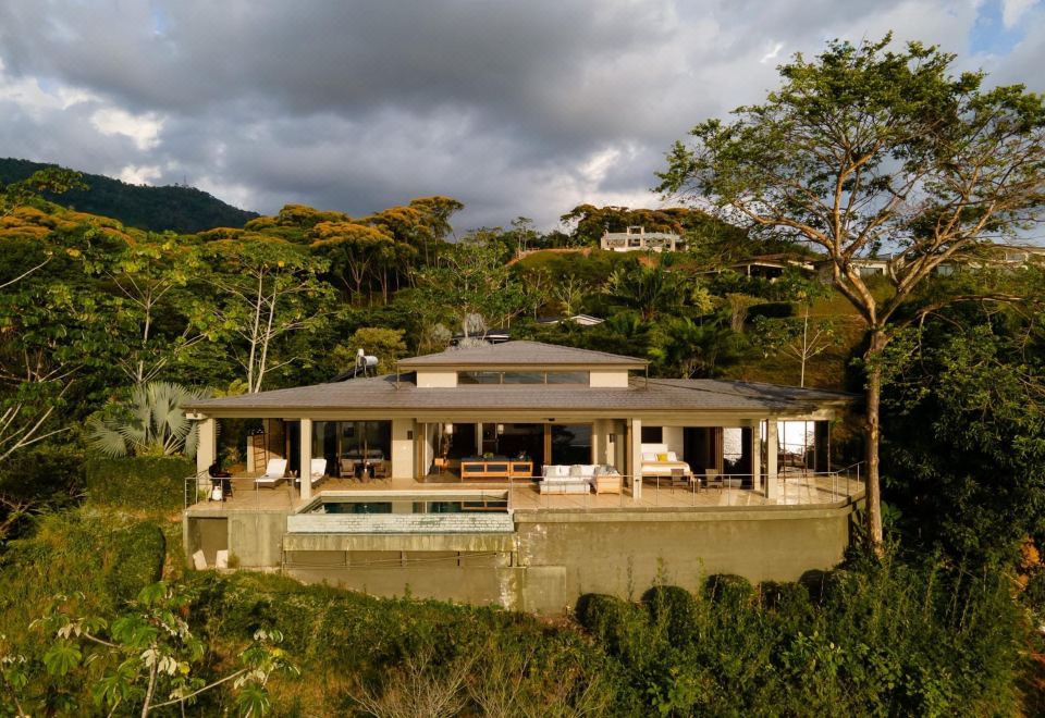 Hotel Luxe 4 Bdrm Villa with Epic OceanView & Infinity Pool, Exterior, Hotel Exterior