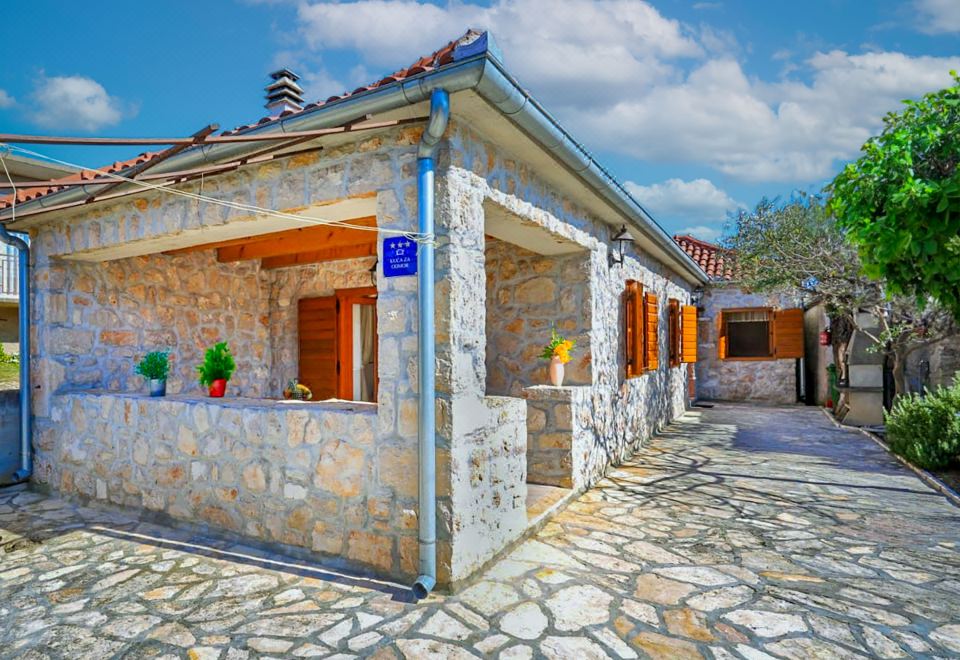Hotel Ceko, Exterior, Hotel Exterior