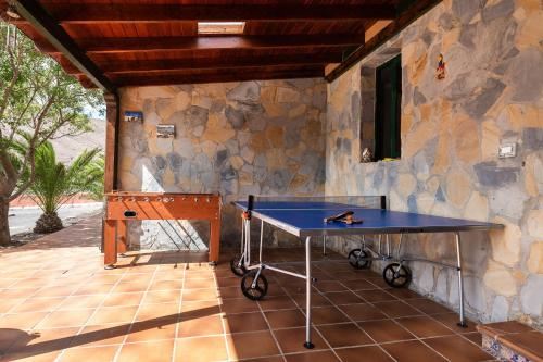 Hotel Vivienda Vacacional Sara, Leisure & Recreation, Table Tennis Room