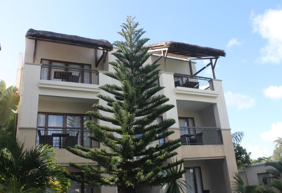 Hotel Grand Bay Suites, Exterior, Hotel Exterior