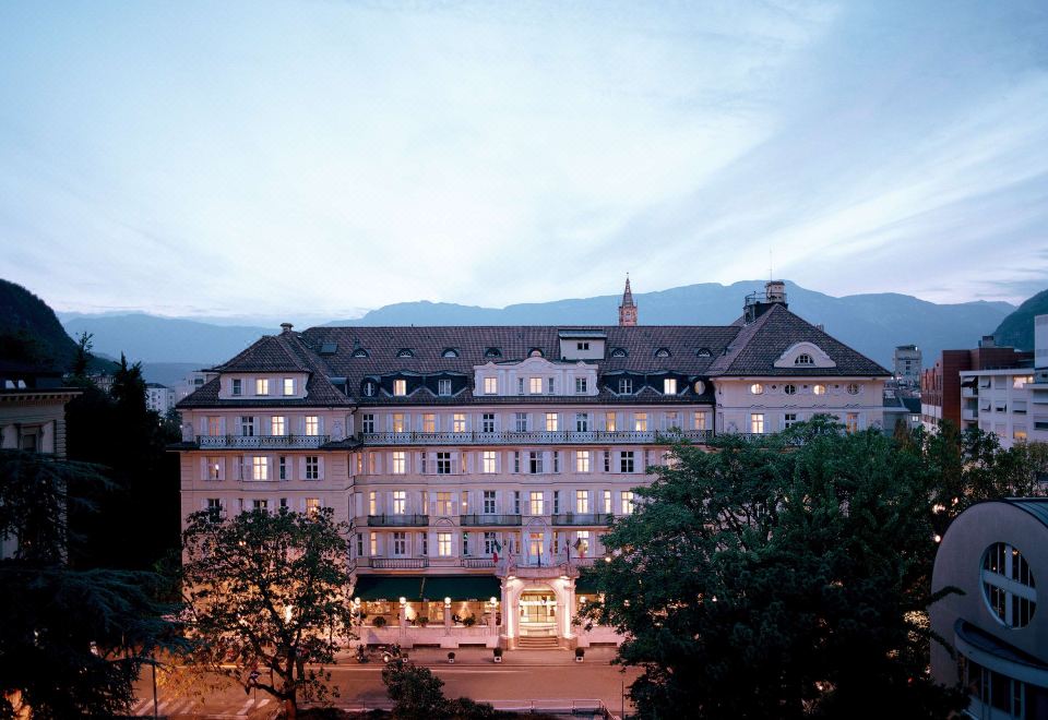 Hotel Parkhotel Laurin, Exterior, Hotel Exterior