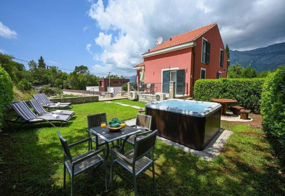 Hotel Villa Anita, Exterior, Garden