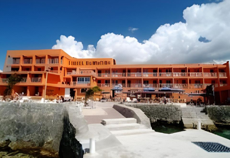 Hotel Barracuda, Exterior, Hotel Exterior