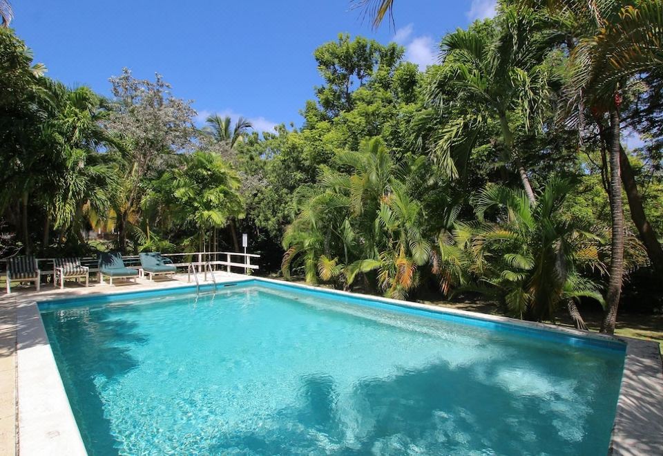 Hotel Gibbes Glade House by RedAwning, Leisure & Recreation, Outdoor Swimming Pool
