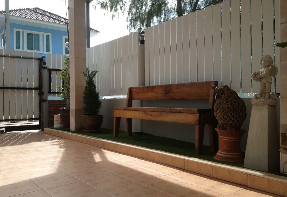 Hotel Baan PAR Pern Hadchaosamran, Exterior, Garden