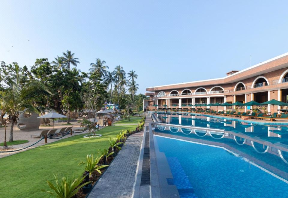Hotel Araliya Beach Resort & Spa Unawatuna- Where You Meet the Sea All Year, Exterior, Hotel Exterior