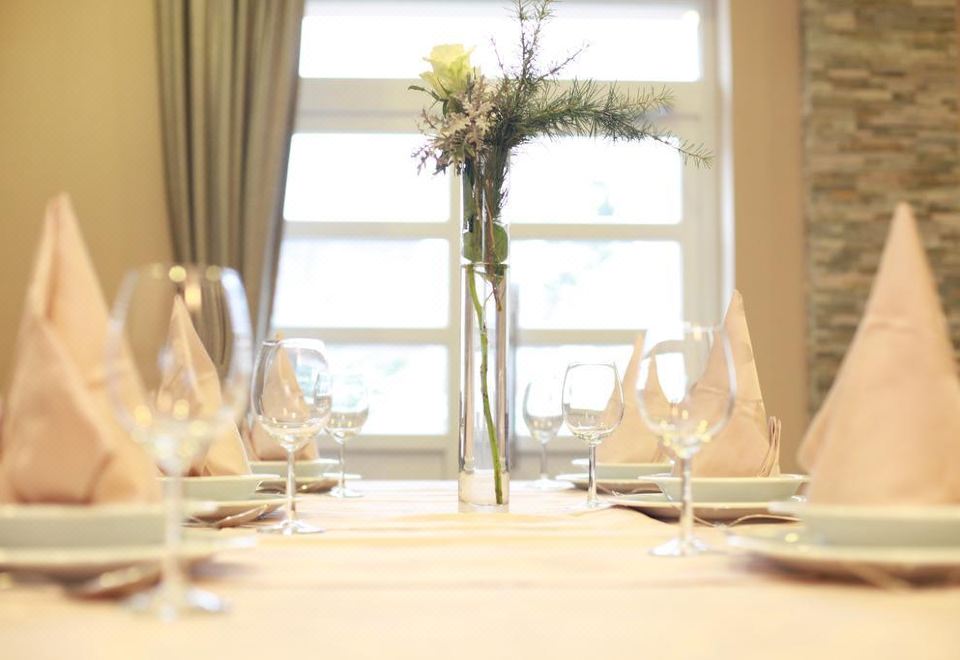 Hotel Petrijevci, Dining, Restaurant