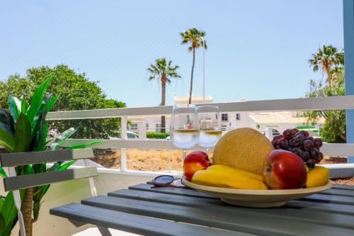 Hotel Isla Verde Studio Apartment Green Park, Dining, Restaurant