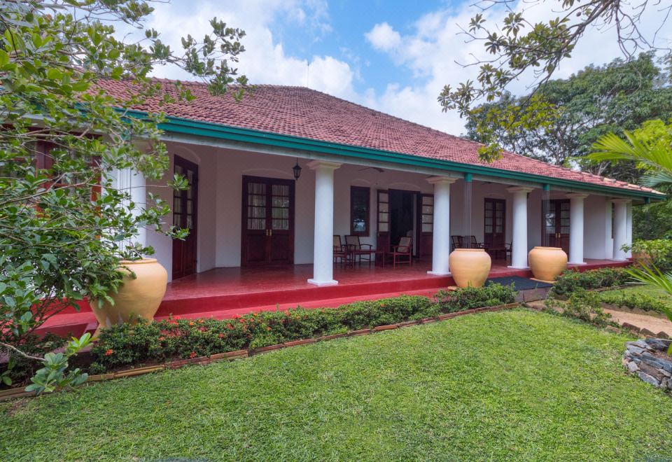 Hotel Thebuwana Bungalow, Exterior, Garden