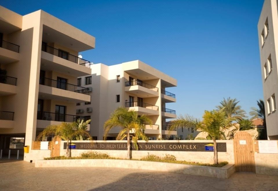 Hotel 2 Bed Apartment Overlooking Pool - Oroklini, Exterior, Hotel Exterior