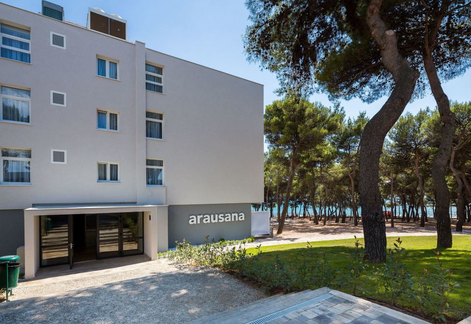 Hotel Villas Arausana & Antonina, Exterior, Hotel Exterior