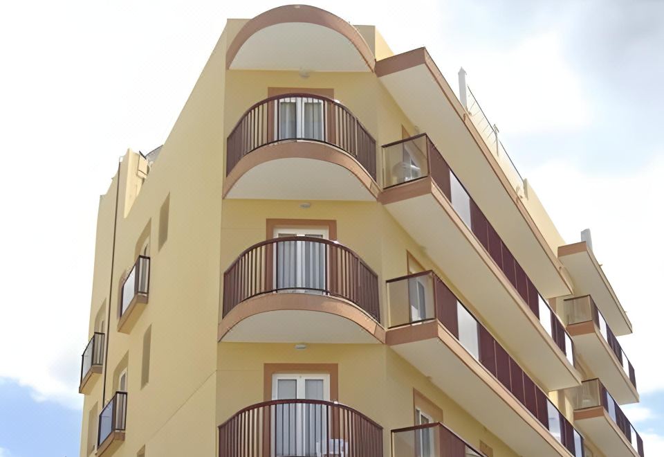 Hotel Hostal Adelino, Exterior, Hotel Exterior