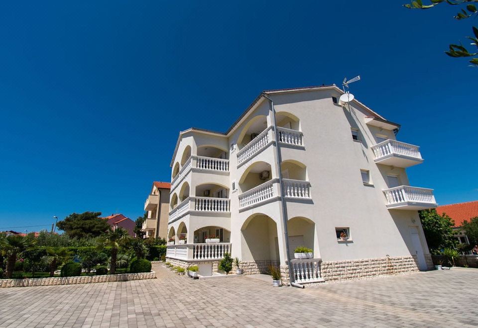 Hotel Apartments Kendes, Exterior, Hotel Exterior