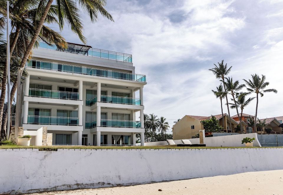 Hotel Watermark Luxury Oceanfront Residences, Exterior, Hotel Exterior