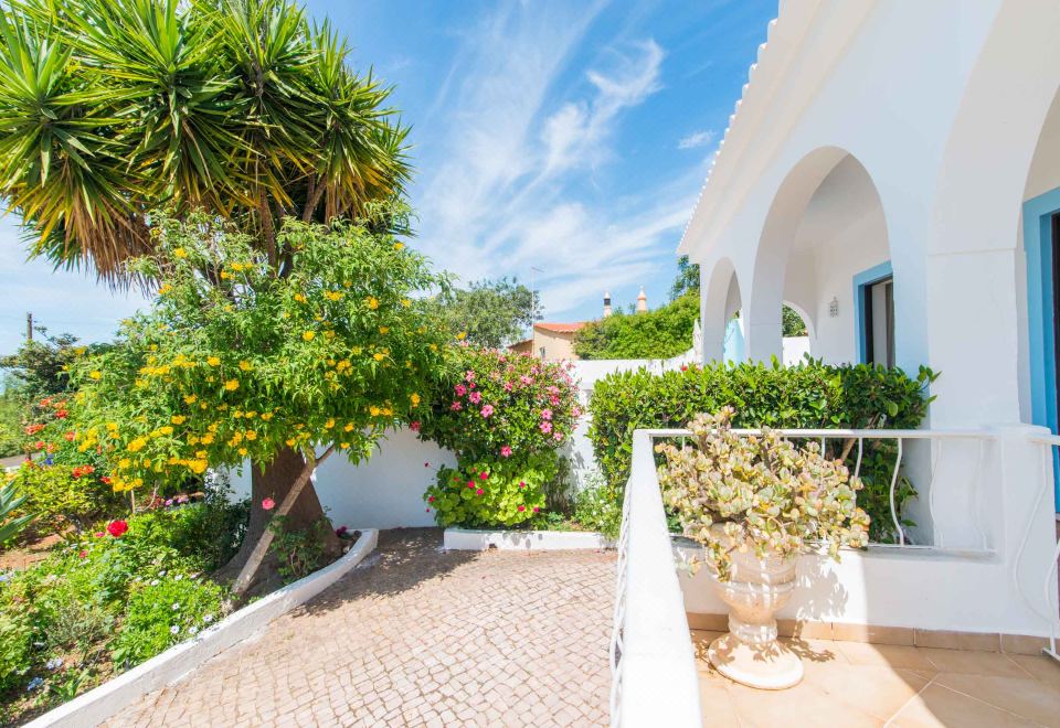 Hotel Sea Views, Private Pool, Air Conditioning, Wifi, Casa Feliz, Exterior, Garden