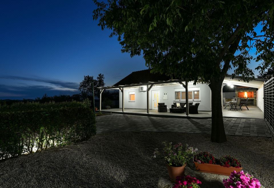 Hotel Villa Andu Zadarvillas, Exterior, Garden