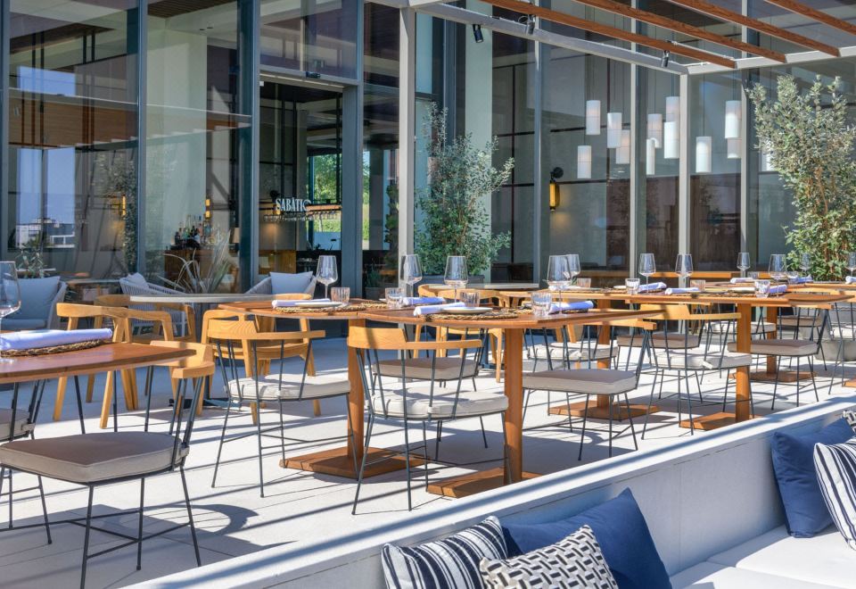 Hotel Sabàtic, Sitges, Autograph Collection, Exterior, Garden
