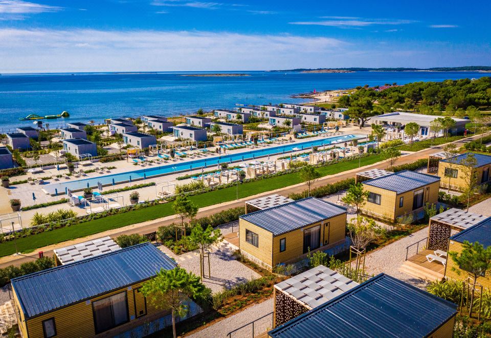 Hotel Arena Grand Kazela Camping Homes, Exterior, Hotel Exterior