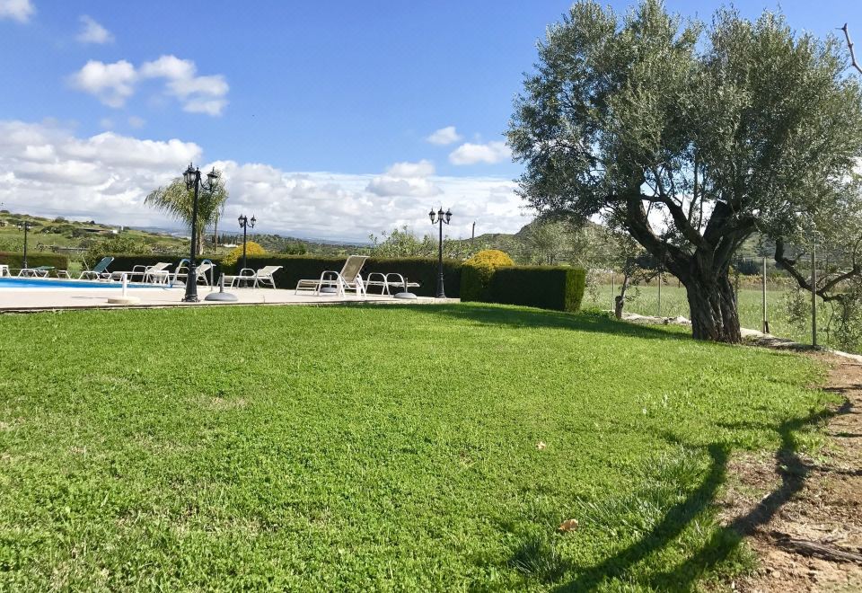 Hotel Himonas Apartments, Exterior, Garden