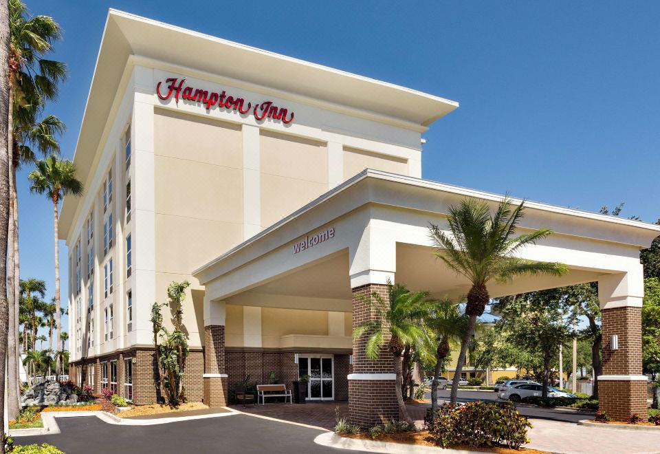 Hotel Hampton Inn Tampa-Airport/Rocky Point, Exterior, Hotel Exterior