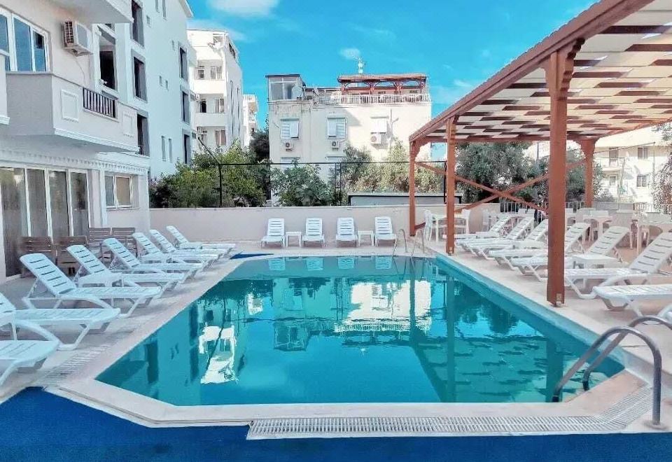 Hotel Nicer Hotel, Leisure & Recreation, Outdoor Swimming Pool