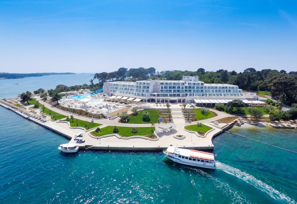 Hotel Isabella Island Resort, Valamar Collection, Exterior, Hotel Exterior