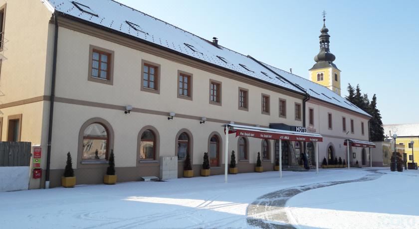 Hotel Amalia, Exterior, Hotel Exterior