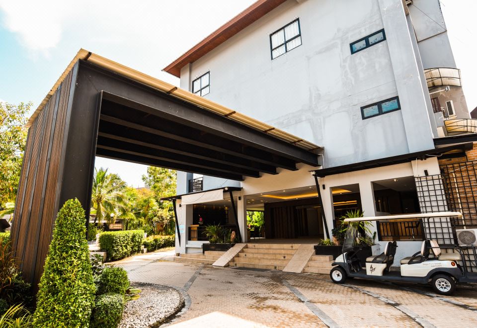 Hotel Ramada by Wyndham Aonang Krabi, Exterior, Hotel Exterior