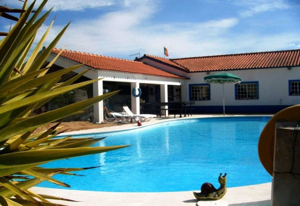 Hotel Villa with 5 Bedrooms in Grândola, with Wonderful Mountain View, Private Pool, Furnished Terrace, Leisure & Recreation, Outdoor Swimming Pool