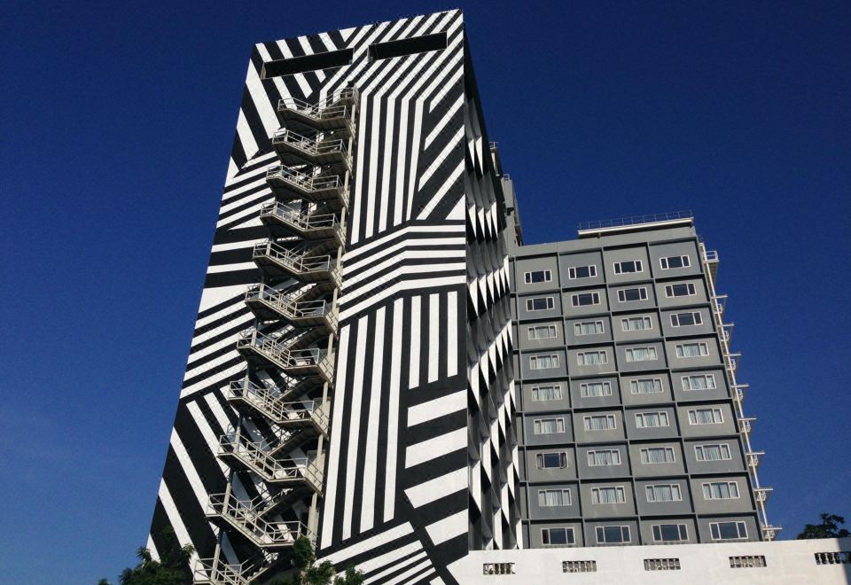 Hotel Witz Bangkok Ramkhamhaeng, Exterior, Hotel Exterior