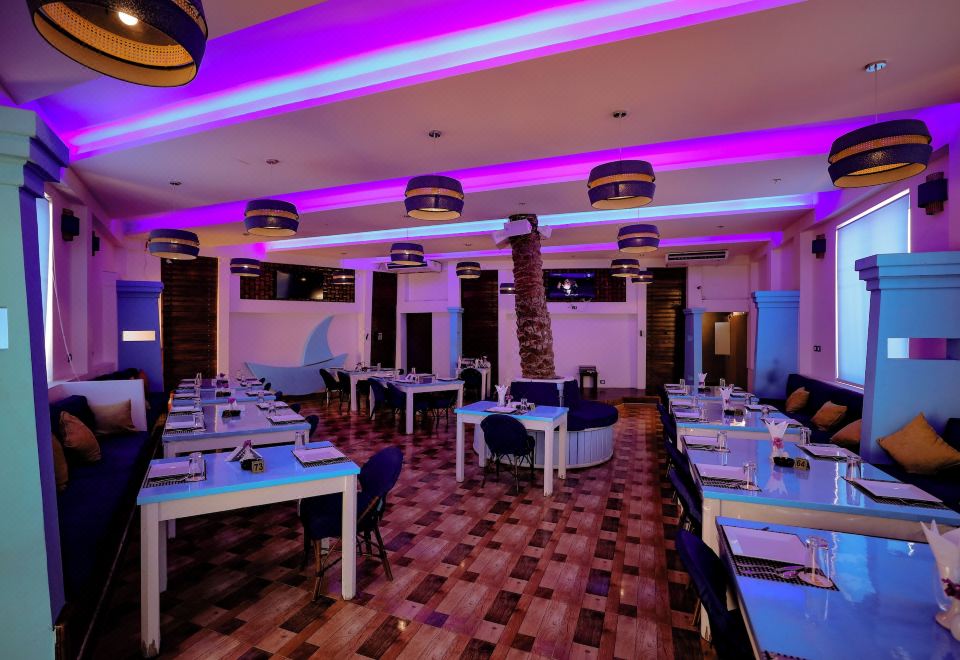 Hotel Byoot Bay Hotel & Resort, Dining, Restaurant