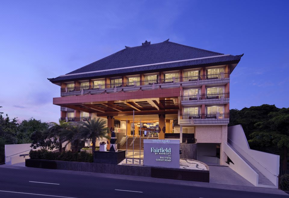 Hotel Fairfield by Marriott Bali Kuta Sunset Road, Exterior, Hotel Exterior