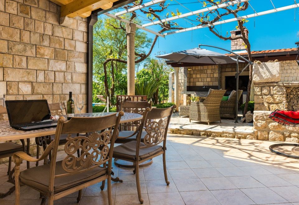Hotel Villa Mia, Exterior, Garden