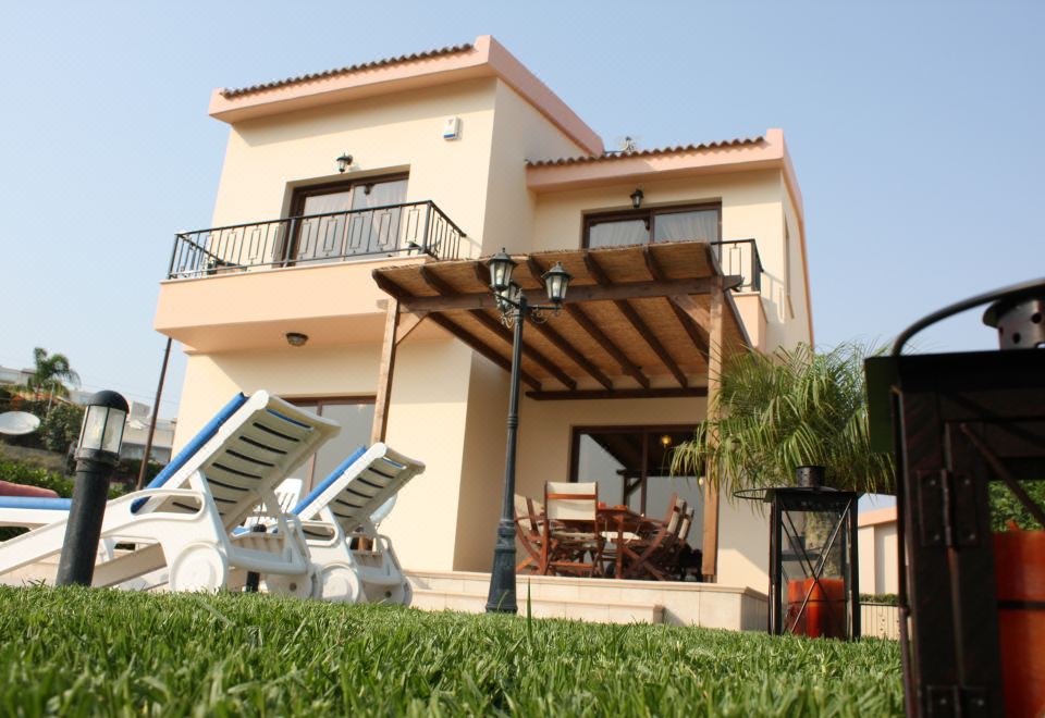 Hotel Three Bedroom Villa with Private Pool and Landscaped Garden., Exterior, Hotel Exterior