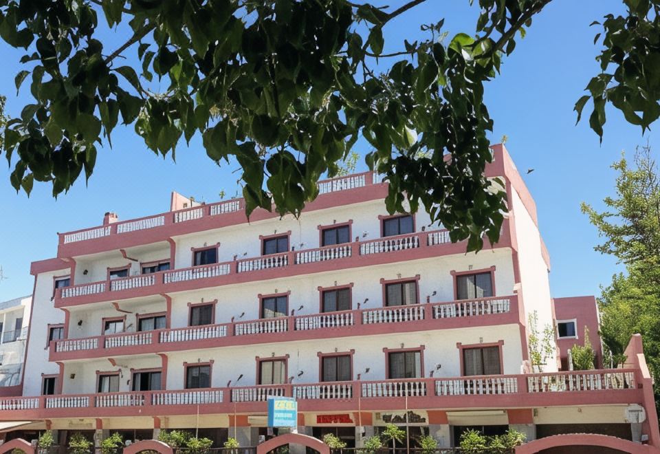 Hotel Boutique Hotel Marina S. Roque, Exterior, Hotel Exterior