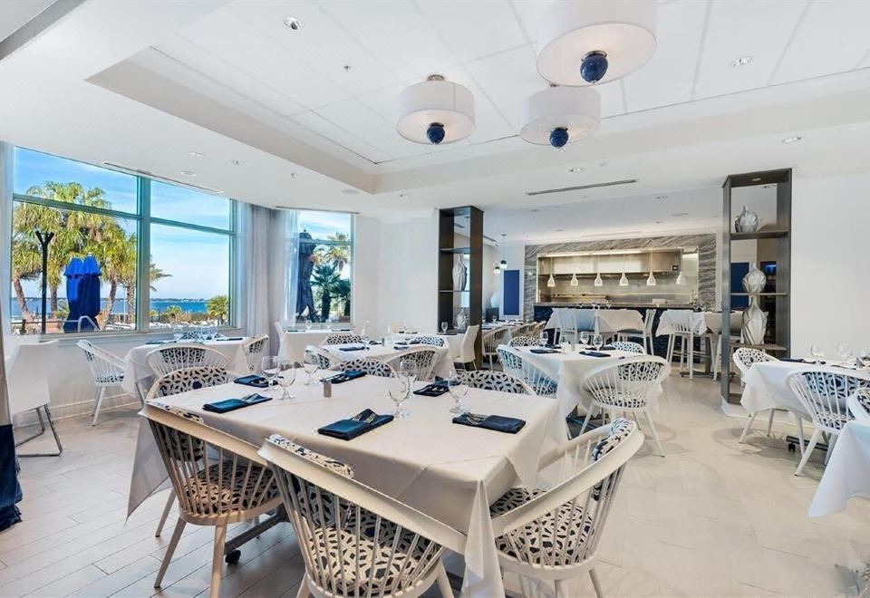 Hotel Portofino Island Resort 5-603, Dining, Restaurant