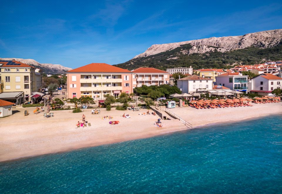 Hotel Valamar Villa Adria, Exterior, Hotel Exterior