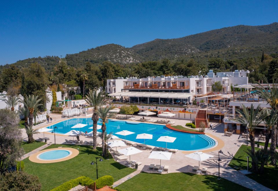 Hotel DoubleTree by Hilton Bodrum Isil Club All-Inclusive Resort, Exterior, Hotel Exterior
