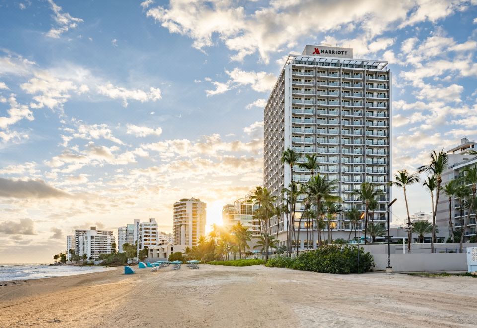 Hotel San Juan Marriott Resort & Stellaris Casino, Exterior, Hotel Exterior
