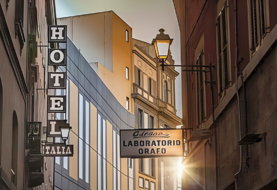 Hotel Italia, Exterior, Hotel Exterior