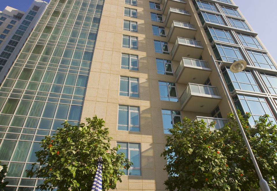 Hotel Ramada by Wyndham Downtown Dubai, Exterior, Hotel Exterior