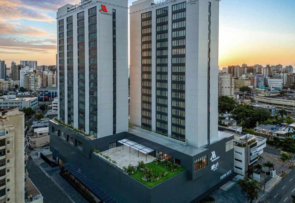 Hotel Aloft Santo Domingo Piantini, Exterior, Hotel Exterior