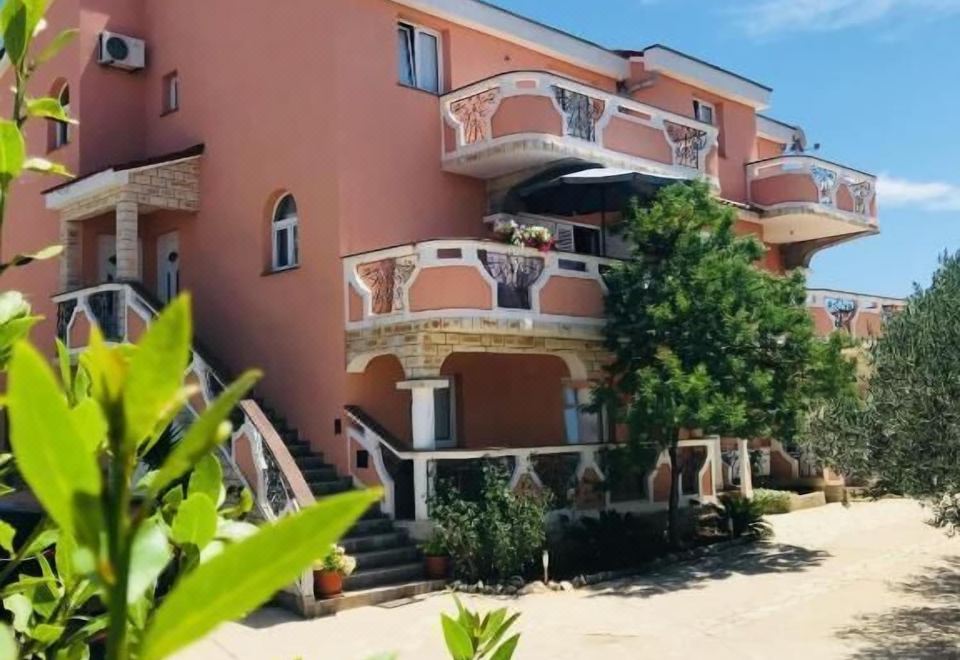 Hotel Villa Marija Novalja, Exterior, Hotel Exterior