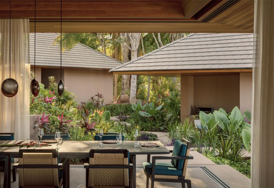 Hotel One&Only Mandarina, Exterior, Garden