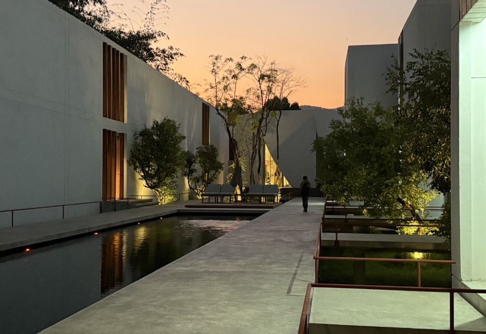 Hotel Aleela Villa, Exterior, Garden