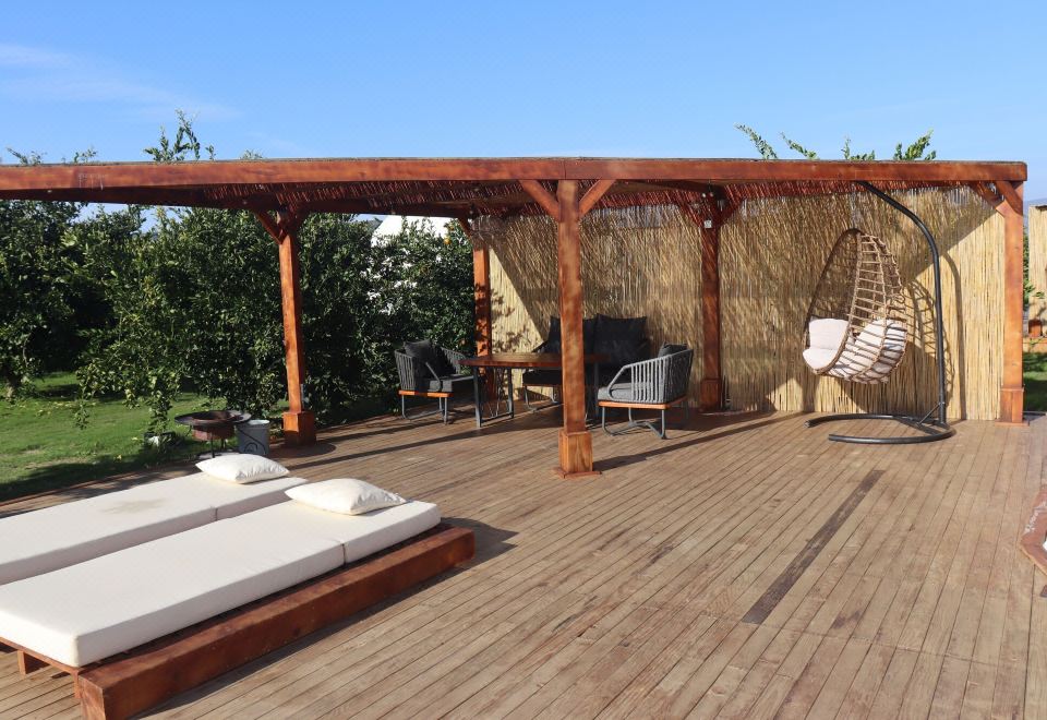 Hotel Mandalin Glamping, Exterior, Garden