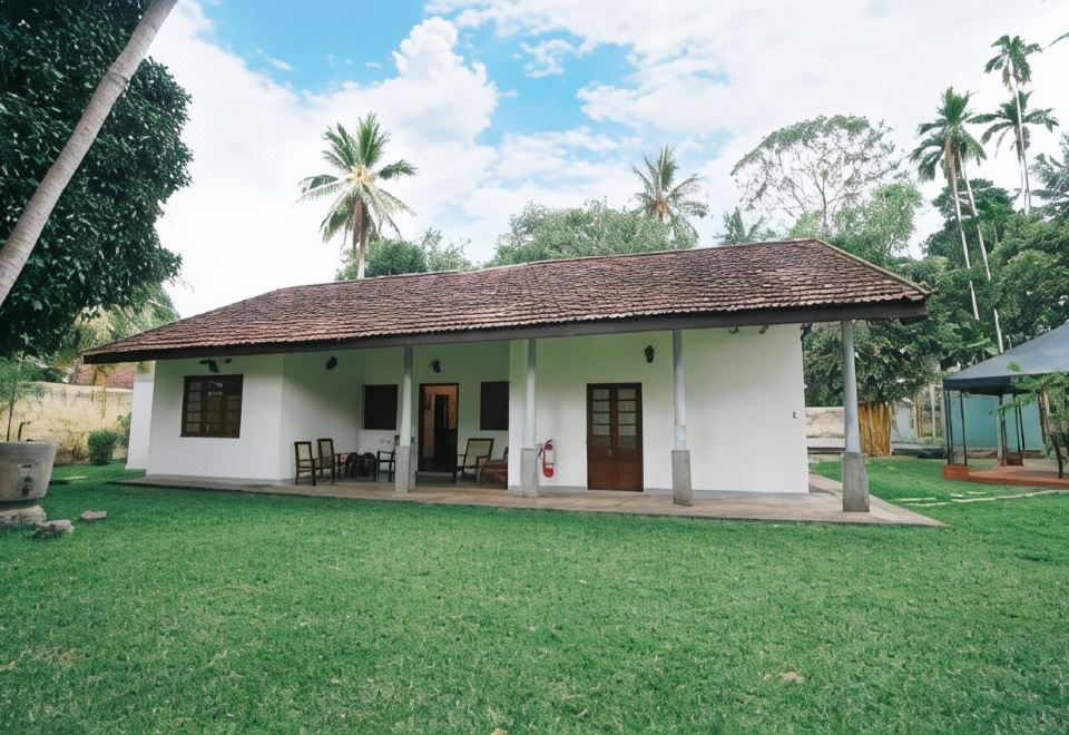 Hotel Gedara Villa, Exterior, Garden