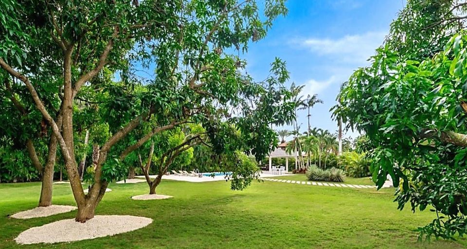 Hotel Serene Ultimate Private Paradise Villa, Exterior, Garden
